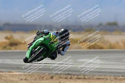 media/Mar-22-2025-CVMA (Sat) [[462c0ffedb]]/Race 13-Amateur Supersport Middleweight/